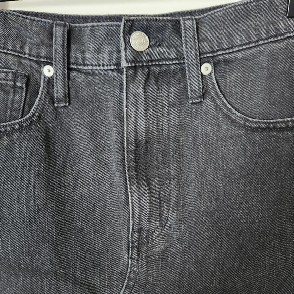Madewell | Rigid Denim A-Line Mini Skirt in Lunar Wash Cutout Edition - Size 27 - Picture 6 of 11